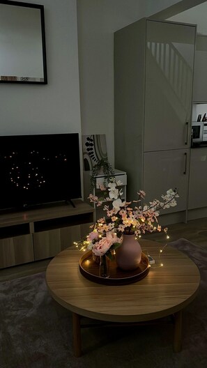 Interior - Your Cosy Paradise! For families and friends seeking a home away from home    (London)