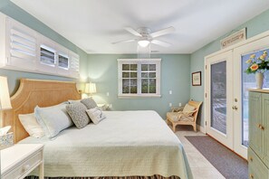 3 slaapkamers, een strijkplank/strijkijzer, gratis wifi, beddengoed