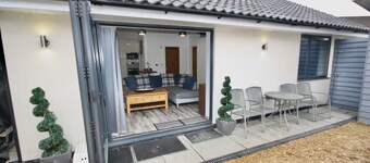 Pamper House Holiday Home And Annex