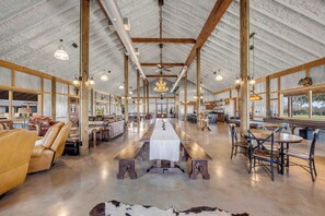 Interior - Bent Oak Highland Ranch | Events | Concierge Services (Burnet)