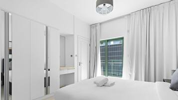 Apartemen Deluks | 1 kamar tidur, didekorasi berbeda-beda, dan setrika/meja setrika