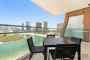 家庭公寓 | 阳台