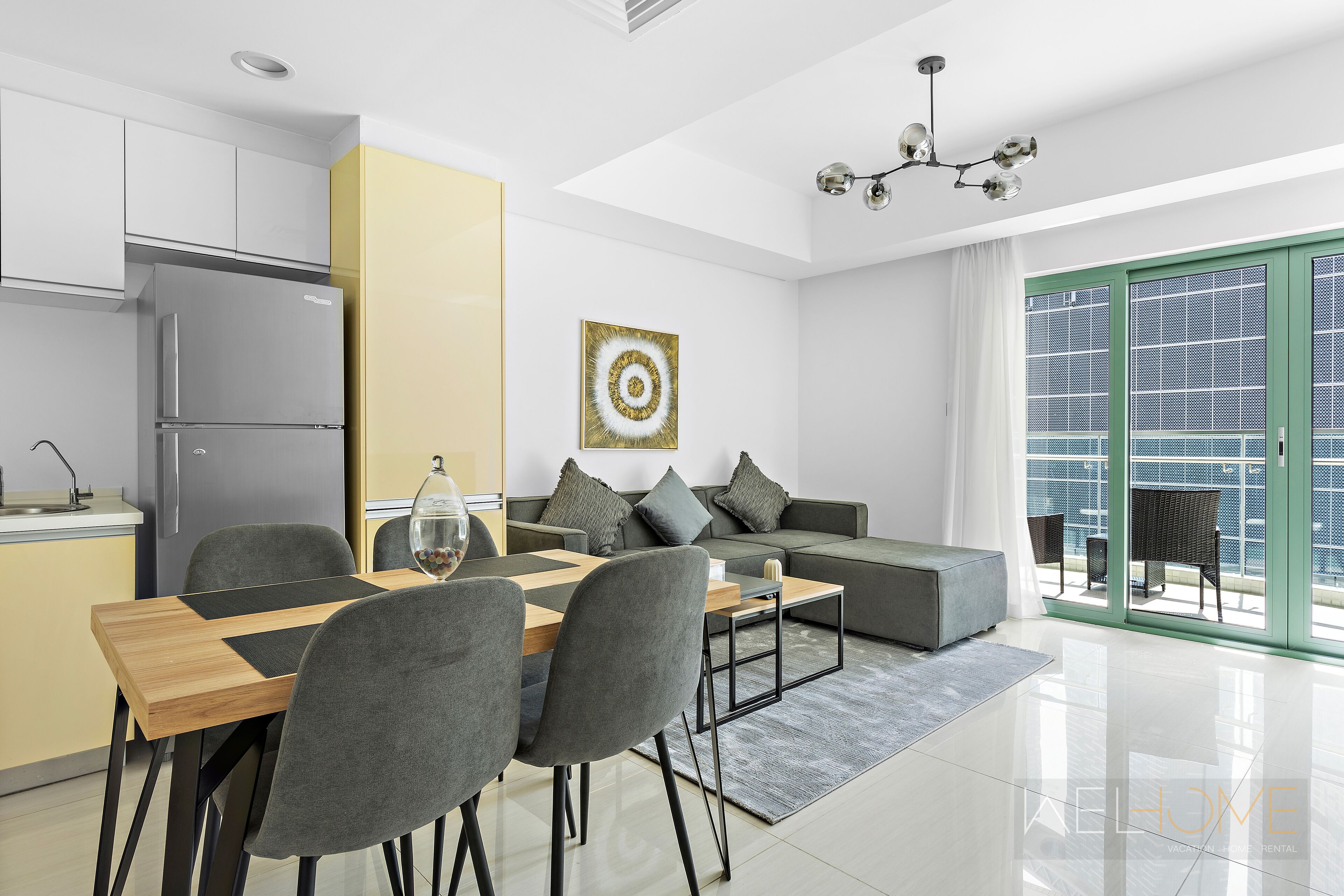 Deluxe Apartment | Dining room