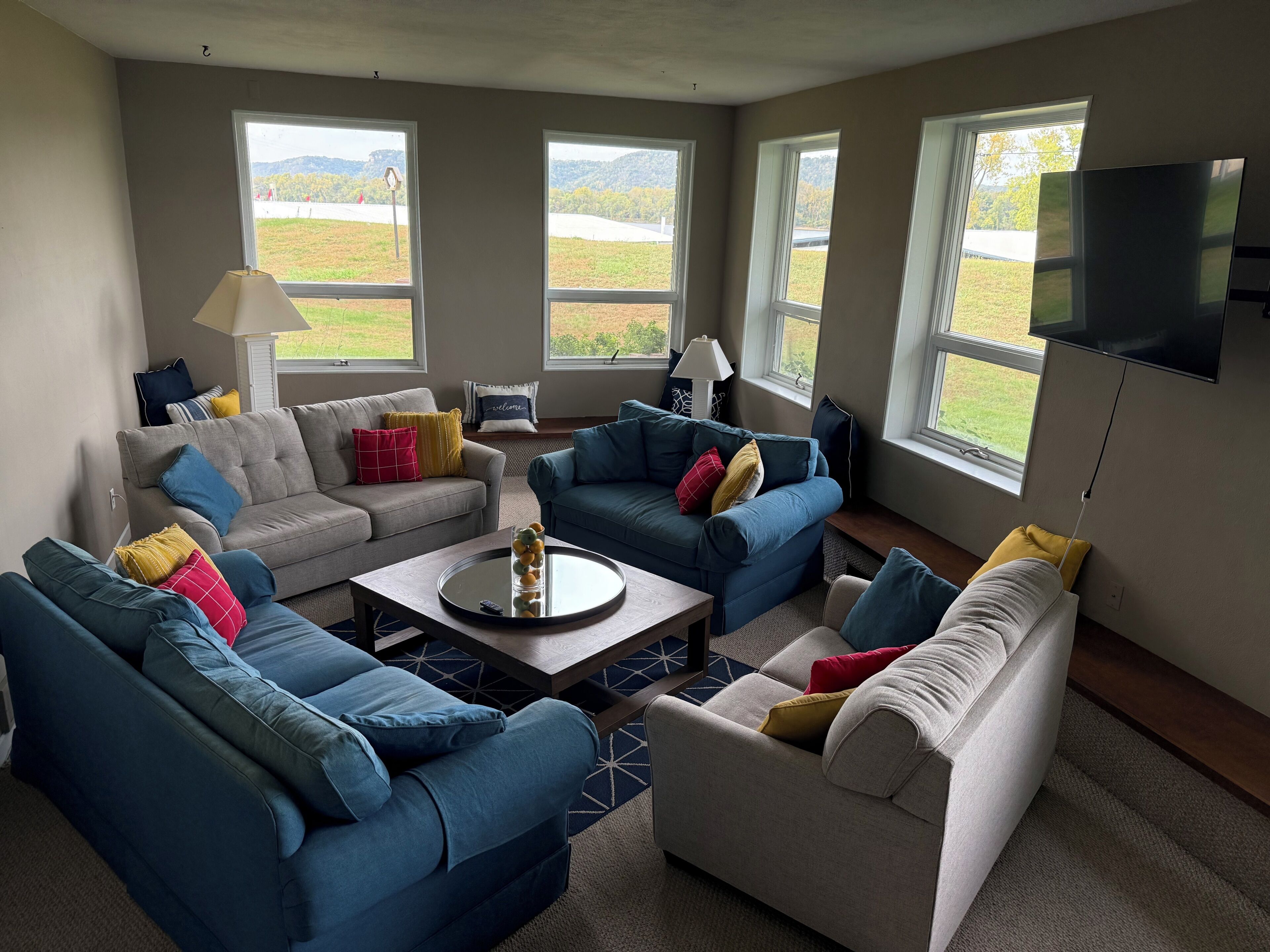 Télévision, espaces bureaux