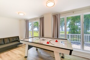 Spielezimmer