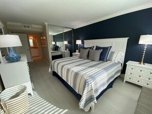 2 soverom, strykejern/-brett, wi-fi og sengetøy