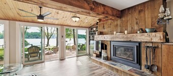 Hack's Lakefront Hideaway @ Newton Lake with AC/Heat/Wifi @ Pet Friendly