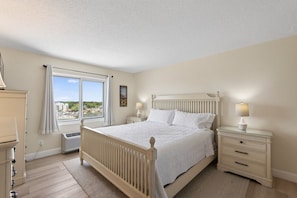 3 dormitorios, wifi gratis, ropa de cama