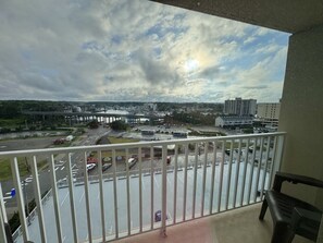 Property grounds - Spacious 3 Bedroom W/South East Ocean Views! (Virginia Beach)