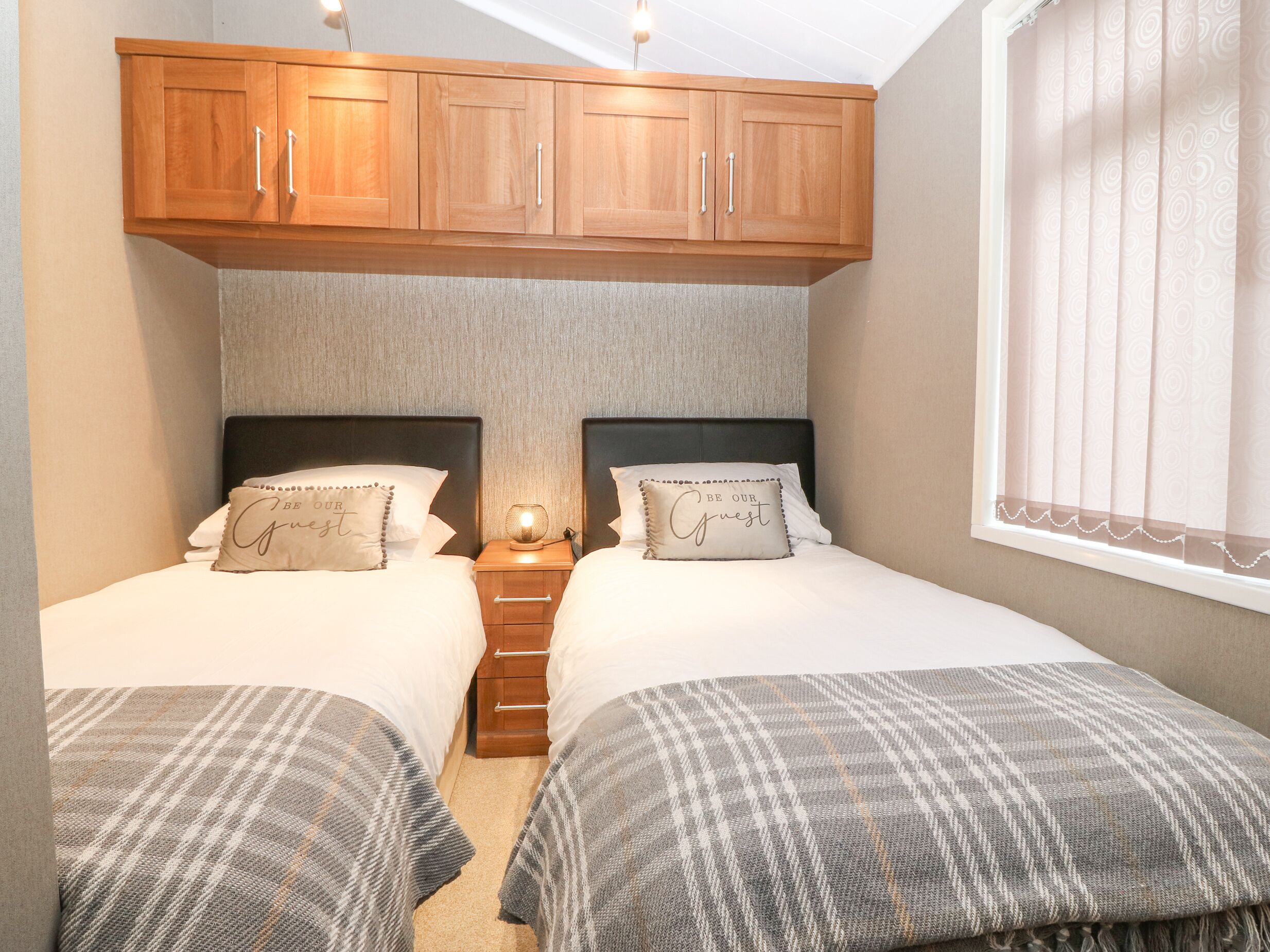 2 bedrooms, individually decorated, individually furnished, free WiFi