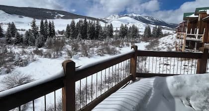 Cliff House - Newly remodel home with amazing view