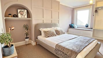 2 bedrooms