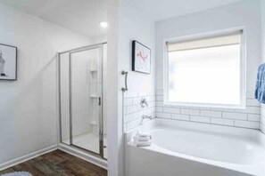Bathroom - ~Coastal Gameday~ Sports, Beach, OWA & Shopping! (Foley)