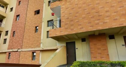 vedic village Cozy 3-bedroom duplex villa with WiFi and AC in quaint Rajarhat