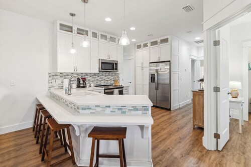 Pool + Golf Cart Included! Mexico Beach Home 1 Block from Beach