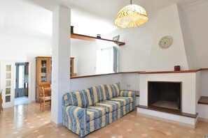 TV connectée, cheminée