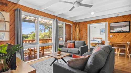 Torquay Boulevard Beach House