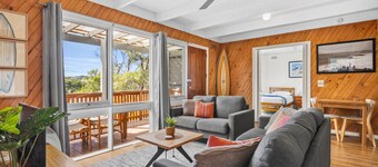 Torquay Boulevard Beach House