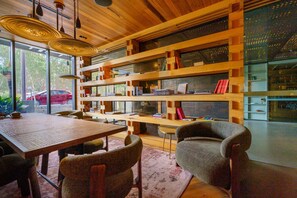 Interior - Lake view city apartment with free parking! (Canberra)