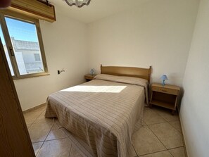 2 chambres, ameublement unique