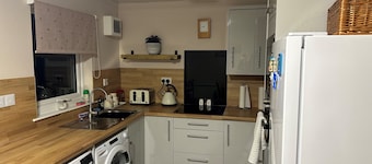Skye’ Place - Cozy 1-bedroom apartment in tranquil Caol near Ben Nevis!