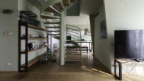 Interior - Italianway - Pietrasanta 12 (Milan)