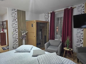 华丽双人房 | 迷你吧、免费 WiFi、床单