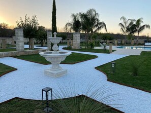 Property grounds - VILLA ANNA: Luxury Villa with big Pool, Jacuzzi and 10.000 m2 of private garden. (Specchia)