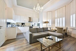 TV - GuestReady - Sublime hideaway in Earl's Court (London)