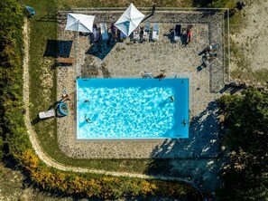 Piscina all'aperto