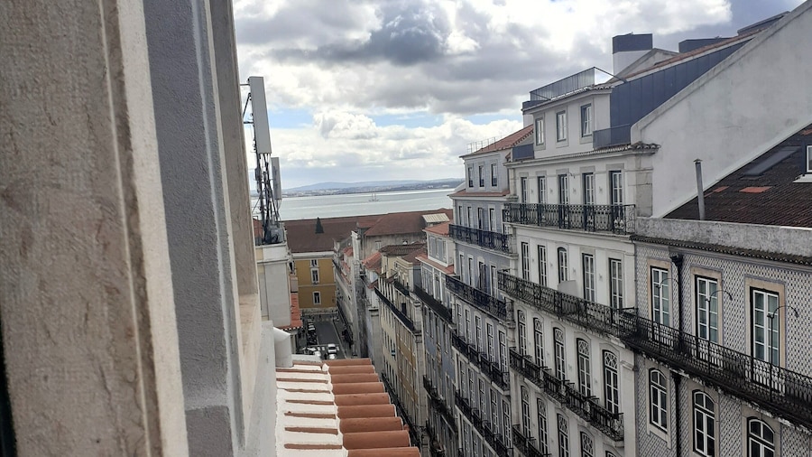 Westlight Lisboa Madalena