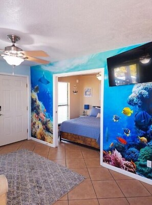 1 soverom, strykejern/-brett, wi-fi (inkludert) og sengetøy