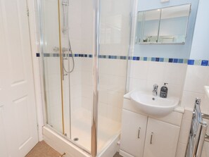 Shower - Glyde House (Dorchester)