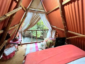 Exclusive Tree House | 1 bedroom, individually decorated, individually furnished, bed sheets - Pousada Pouso das Araras (Lajeado)