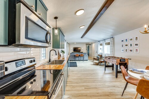 Downtown Cascade Vacation Rental < 1 Mi to Lake!