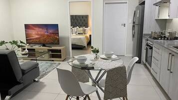 1 sovrum, strykjÀrn/strykbrÀda, wi-fi och sÀngklÀder