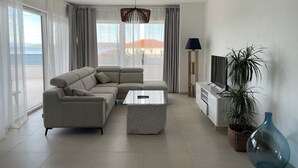 Căn hộ, 2 phòng ngủ | Khu phòng khách