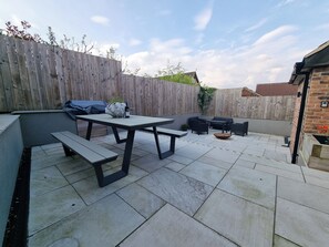 Cottage | Outdoor dining - Martindale Cottage (Whitby)