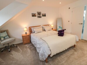 3 개의 침실, 각각 다른 스타일의 인테리어, 각각 다르게 가구 비치, 무료 WiFi