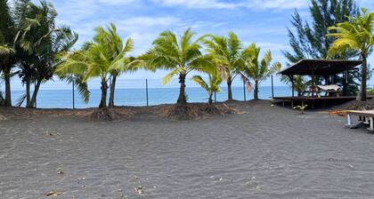 TAHITI - Taharuu Bungalow Surf Piti