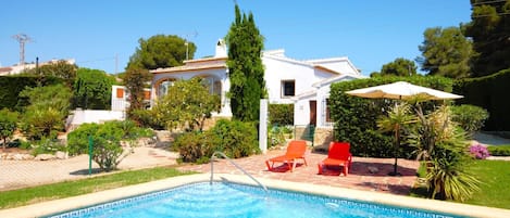 Piscina all'aperto