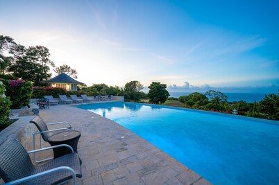 Georgian Heaven Villa Estate - Exclusive Private Rental in Rose Hall