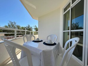 Basic-Apartment | Lanai (Veranda)