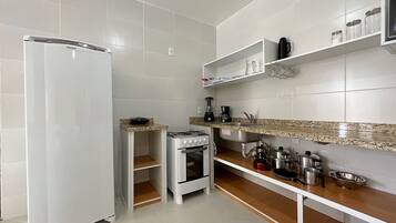Basic Apartment | Private kitchen | Fridge, microwave, coffee/tea maker, blender