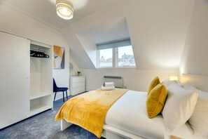 Appartamento City | 3 camere, con stile personalizzato, con arredamento individuale