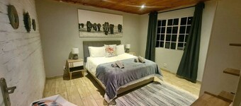 Wild Paradise Flat in Port Elizabeth