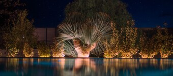 The GigaSuite - Infinity Pool & SPA | 20 Guests | Directly Managed by Owners