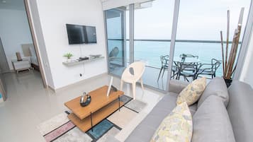 Basic Apartment | Living area | LCD TV