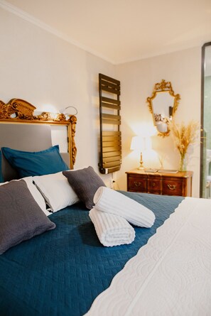 In-room safe, free WiFi, bed sheets