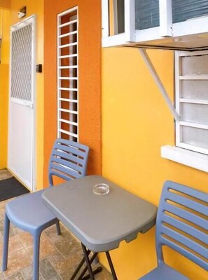 Terrace/patio - Transient House Orani (Orani)